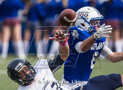 Thumbnail 1 in Columbus vs. Highlands photogallery.
