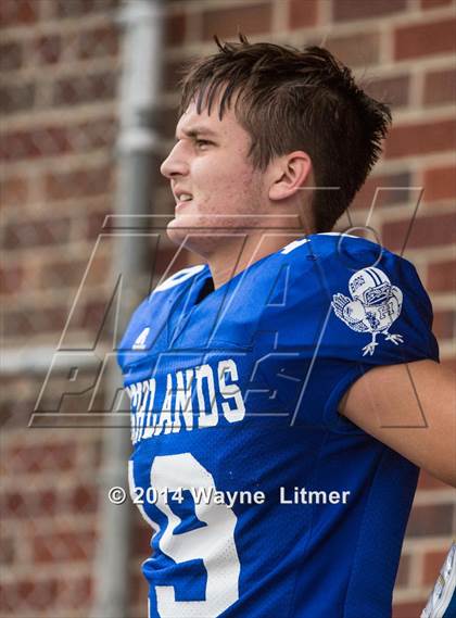 Thumbnail 2 in Columbus vs. Highlands photogallery.