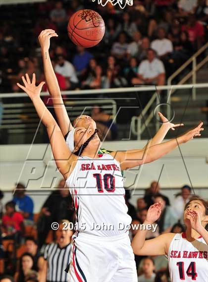 Thumbnail 2 in Mira Costa vs. Redondo Union (CIF SS D2AA Final) photogallery.