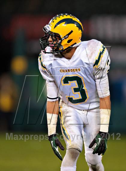 Thumbnail 3 in Villa Park vs. Edison (CIF SS Southwest Division Final) photogallery.