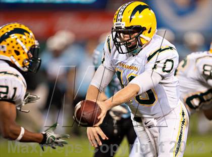 Thumbnail 1 in Villa Park vs. Edison (CIF SS Southwest Division Final) photogallery.