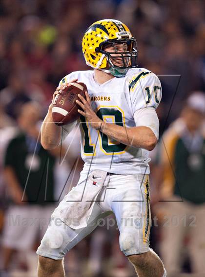Thumbnail 3 in Villa Park vs. Edison (CIF SS Southwest Division Final) photogallery.