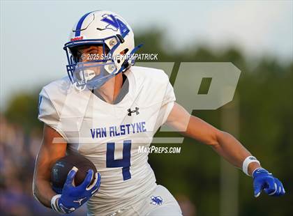 Thumbnail 2 in Van Alstyne @ Life Waxahachie photogallery.