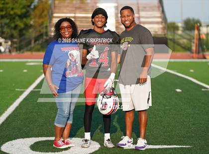 Thumbnail 3 in Van Alstyne @ Life Waxahachie photogallery.