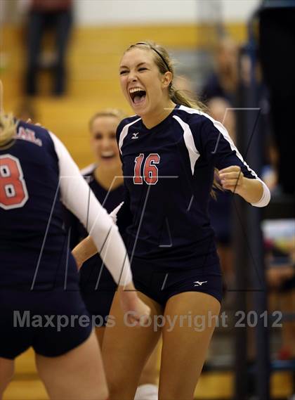 Thumbnail 1 in Cheyenne Mountain @ Chaparral photogallery.