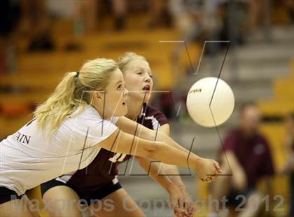 Thumbnail 1 in Cheyenne Mountain @ Chaparral photogallery.