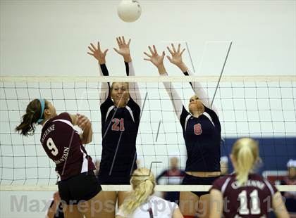 Thumbnail 1 in Cheyenne Mountain @ Chaparral photogallery.