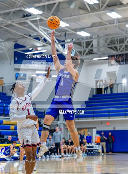 Thumbnail 2 in Carthage vs Earle (Lendel Thomas Classic) photogallery.