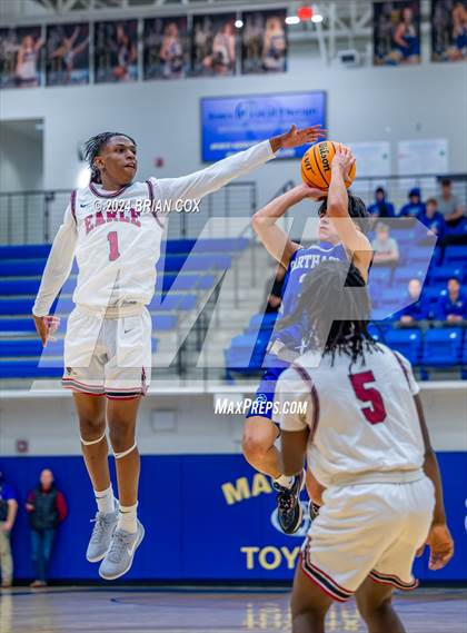Thumbnail 1 in Carthage vs Earle (Lendel Thomas Classic) photogallery.