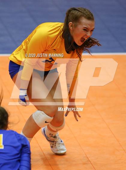 Thumbnail 1 in Brookland vs. Valley View (AAA 4A State Final) photogallery.