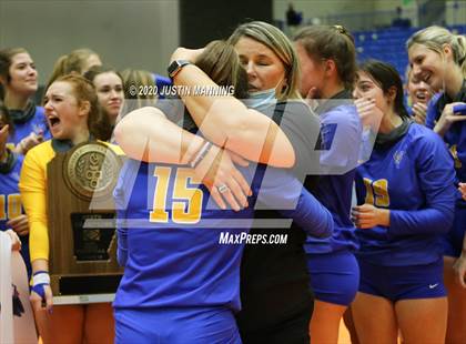 Thumbnail 1 in Brookland vs. Valley View (AAA 4A State Final) photogallery.