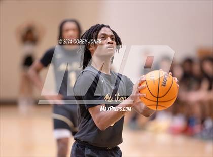 Thumbnail 1 in Greenforest vs Mountain View (Grayson New Year's Classic) photogallery.
