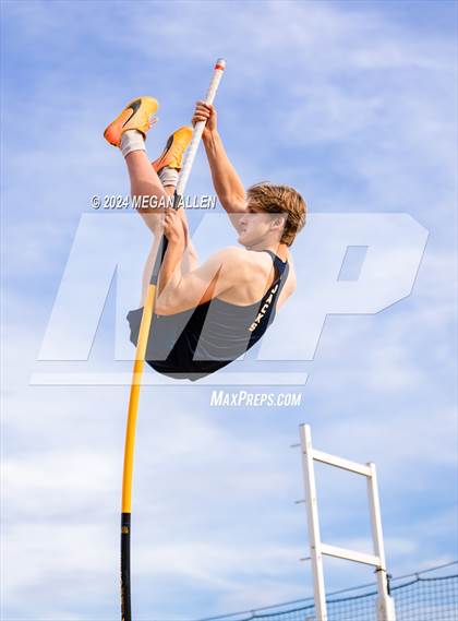 Thumbnail 2 in Bellbrook Invitational photogallery.