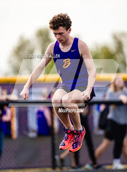 Thumbnail 2 in Bellbrook Invitational photogallery.