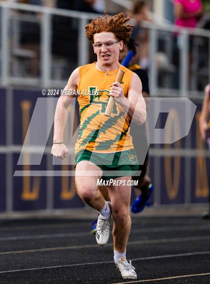 Thumbnail 1 in Bellbrook Invitational photogallery.