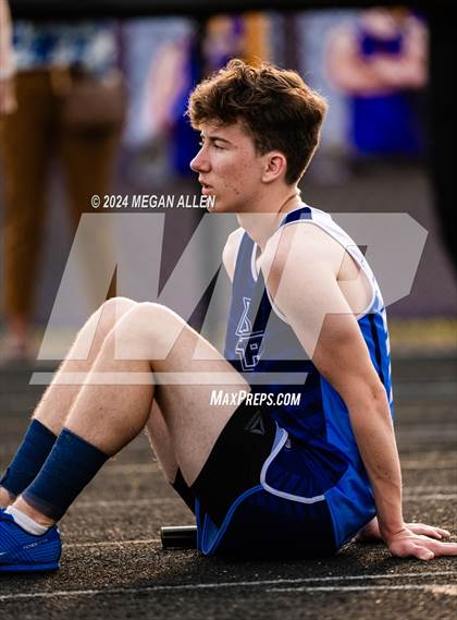 Thumbnail 1 in Bellbrook Invitational photogallery.