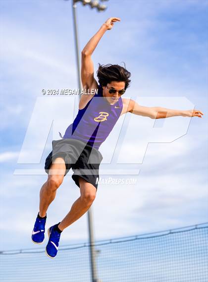 Thumbnail 2 in Bellbrook Invitational photogallery.