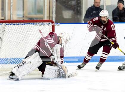 Thumbnail 3 in Hotchkiss School vs. Salisbury School (Flood-Marr Tournament) photogallery.