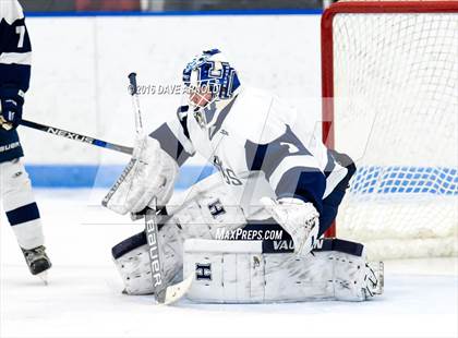 Thumbnail 1 in Hotchkiss School vs. Salisbury School (Flood-Marr Tournament) photogallery.