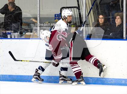 Thumbnail 2 in Hotchkiss School vs. Salisbury School (Flood-Marr Tournament) photogallery.