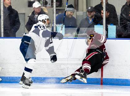 Thumbnail 2 in Hotchkiss School vs. Salisbury School (Flood-Marr Tournament) photogallery.