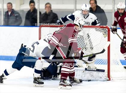 Thumbnail 3 in Hotchkiss School vs. Salisbury School (Flood-Marr Tournament) photogallery.