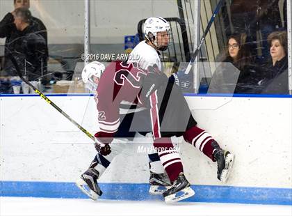 Thumbnail 3 in Hotchkiss School vs. Salisbury School (Flood-Marr Tournament) photogallery.