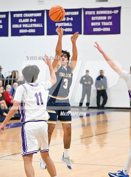 Thumbnail 2 in Yuma Catholic @ Northwest Christian photogallery.