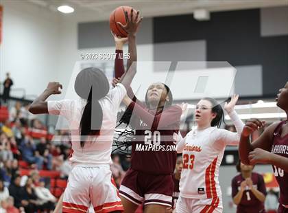 Thumbnail 3 in Harvest Prep vs. Worthington Christian (OHSAA D3 District Final) photogallery.