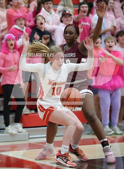 Thumbnail 1 in Harvest Prep vs. Worthington Christian (OHSAA D3 District Final) photogallery.
