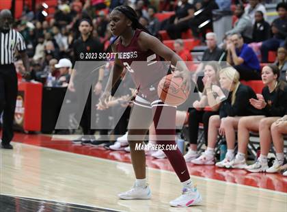 Thumbnail 1 in Harvest Prep vs. Worthington Christian (OHSAA D3 District Final) photogallery.