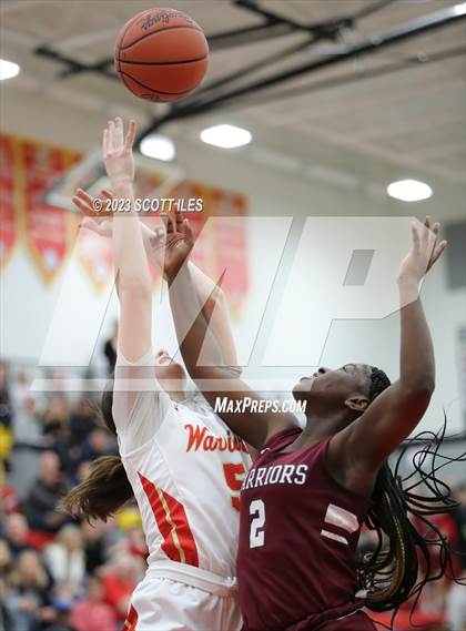 Thumbnail 2 in Harvest Prep vs. Worthington Christian (OHSAA D3 District Final) photogallery.