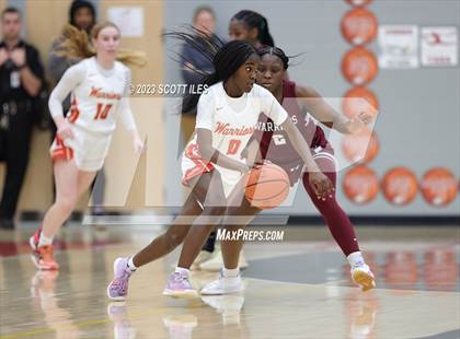 Thumbnail 1 in Harvest Prep vs. Worthington Christian (OHSAA D3 District Final) photogallery.