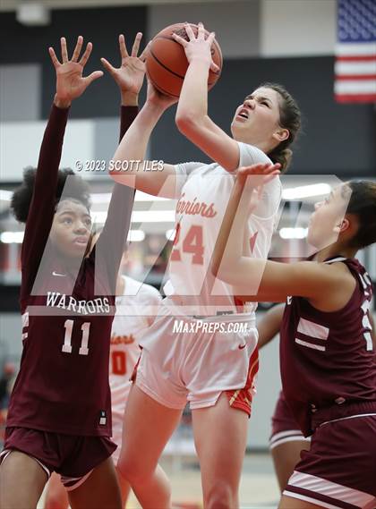 Thumbnail 3 in Harvest Prep vs. Worthington Christian (OHSAA D3 District Final) photogallery.