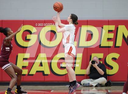 Thumbnail 2 in Harvest Prep vs. Worthington Christian (OHSAA D3 District Final) photogallery.