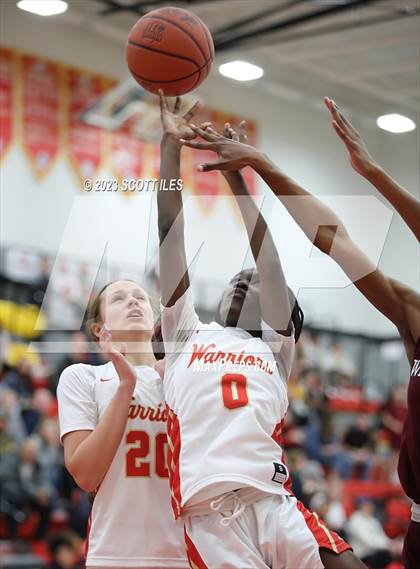 Thumbnail 3 in Harvest Prep vs. Worthington Christian (OHSAA D3 District Final) photogallery.