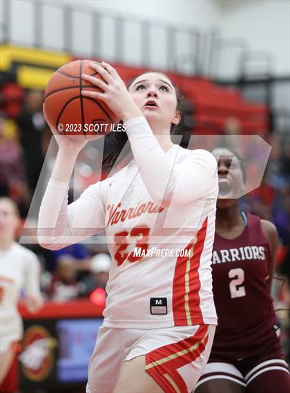 Thumbnail 3 in Harvest Prep vs. Worthington Christian (OHSAA D3 District Final) photogallery.