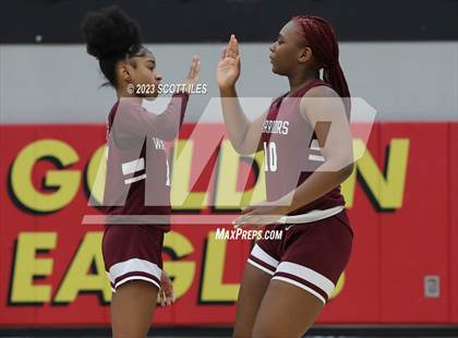 Thumbnail 1 in Harvest Prep vs. Worthington Christian (OHSAA D3 District Final) photogallery.