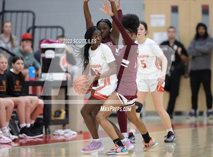 Thumbnail 1 in Harvest Prep vs. Worthington Christian (OHSAA D3 District Final) photogallery.