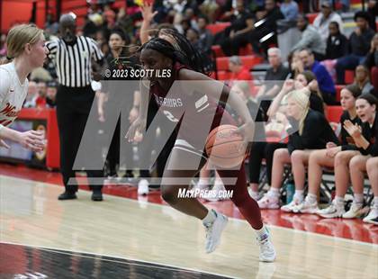 Thumbnail 2 in Harvest Prep vs. Worthington Christian (OHSAA D3 District Final) photogallery.