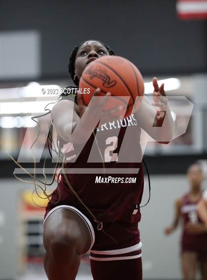 Thumbnail 2 in Harvest Prep vs. Worthington Christian (OHSAA D3 District Final) photogallery.