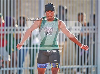 Thumbnail 3 in Panther Relays (400M) photogallery.