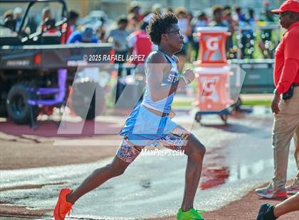 Thumbnail 1 in Panther Relays (400M) photogallery.