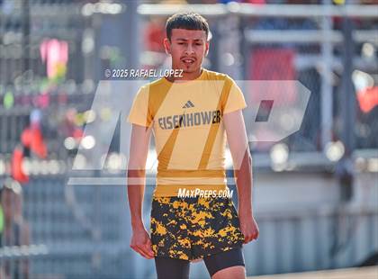 Thumbnail 2 in Panther Relays (400M) photogallery.