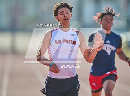 Thumbnail 3 in Panther Relays (400M) photogallery.