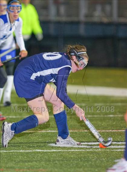 Thumbnail 2 in Darien vs Wilton  (FCIAC Final) photogallery.