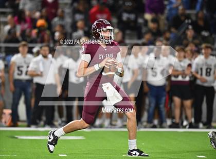 Thumbnail 3 in Cy-Fair vs Katy (Area Playoff) photogallery.