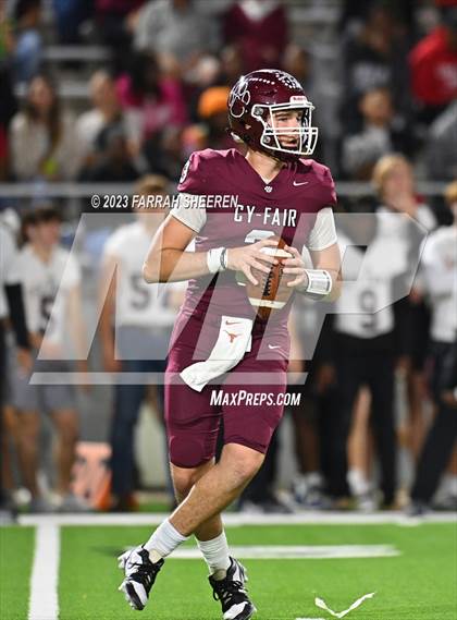 Thumbnail 1 in Cy-Fair vs Katy (Area Playoff) photogallery.