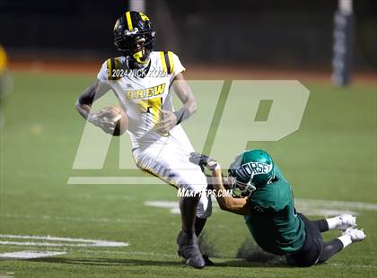Thumbnail 3 in King/Drew vs. Dorsey photogallery.
