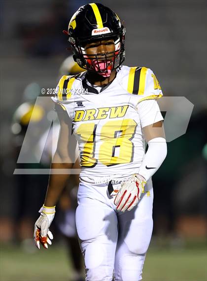 Thumbnail 3 in King/Drew vs. Dorsey photogallery.